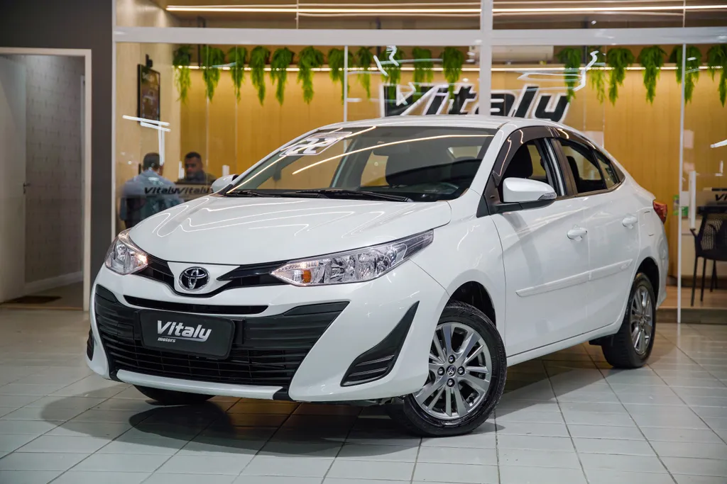 Toyota Yaris Sedan Flex Aut 2022