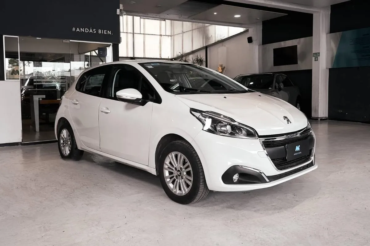 Peugeot 208 1.6 5p Allure 2018