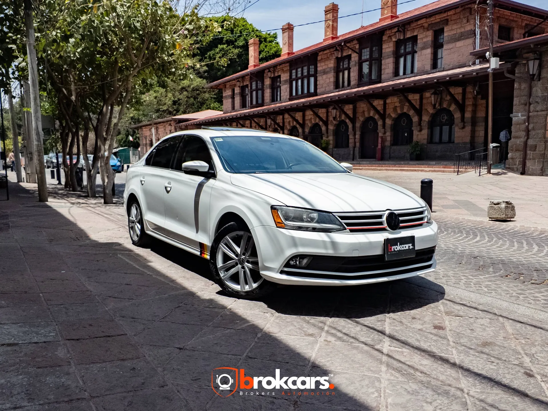 Volkswagen Jetta 2.5 Sportline Tiptronic At