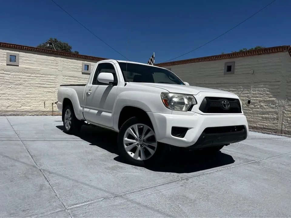 Toyota Tacoma Cabina Regular Estandar 2013