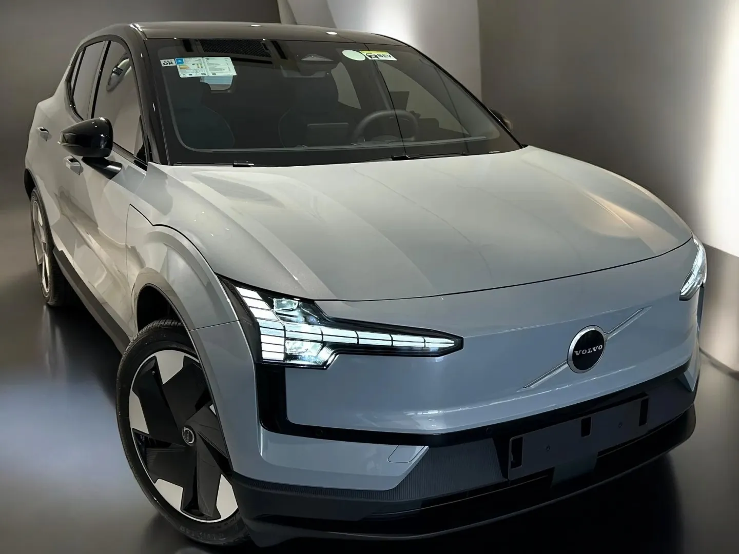 Volvo Ex30 69 Kw Elétrico Plus
