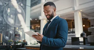 Kindle ou tablet: qual escolher para leitura e entretenimento?