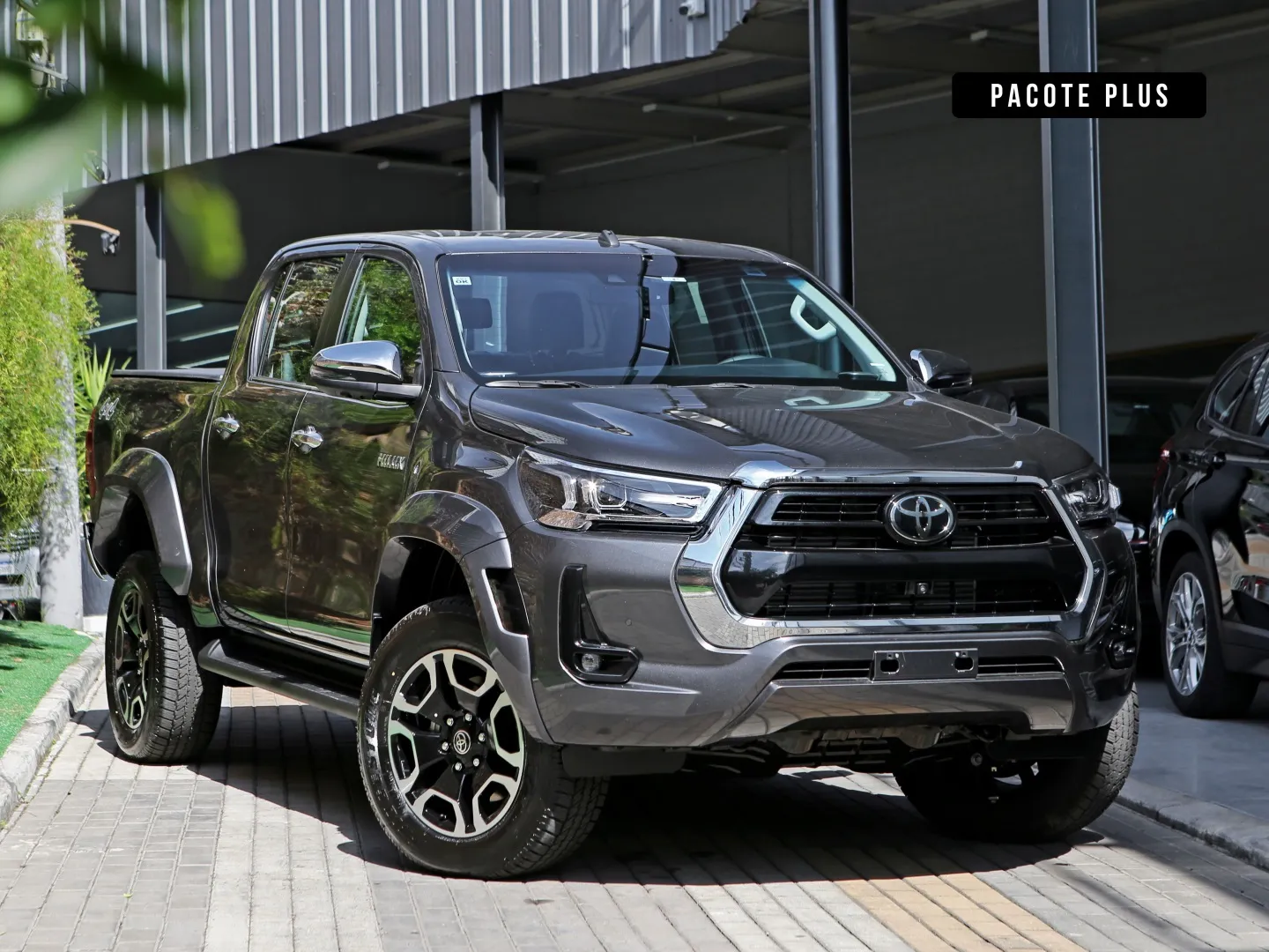 Toyota Hilux 2.8 D-4d Turbo Diesel Cd Srx Plus 4x4 Automátic