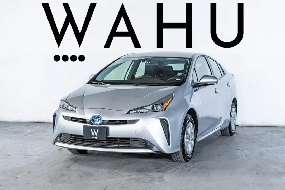 Toyota Prius 1.8 Base Cvt