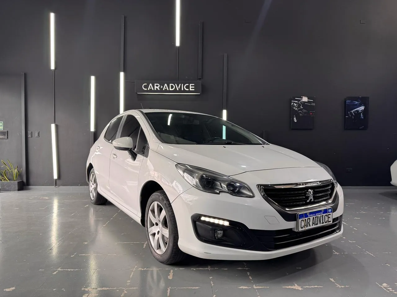 Peugeot 308 1.6 Active L15