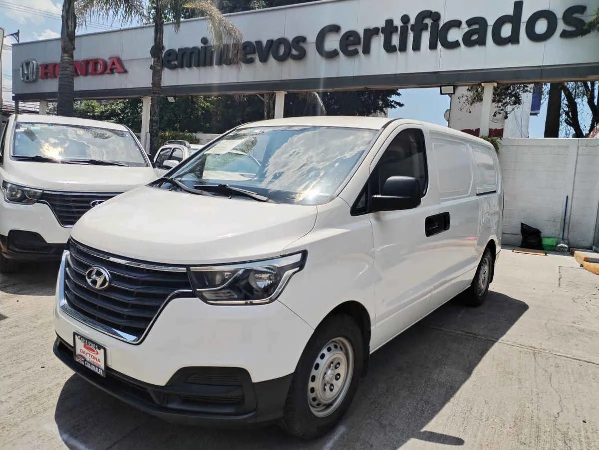 Hyundai Starex 2020 5p Cargo Van L4/2.4 Man