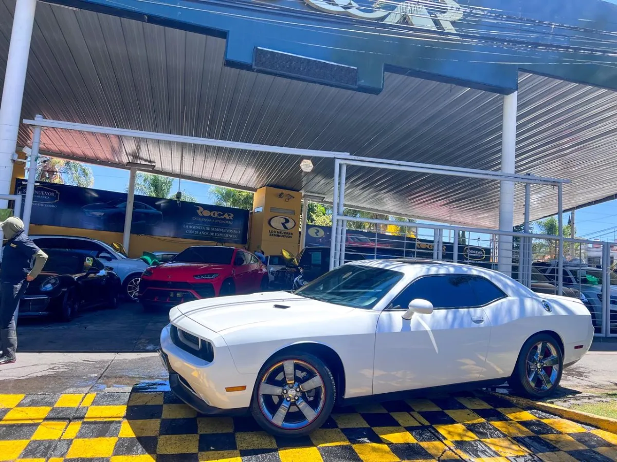 Dodge Ram Challenger Rally Red Line 2014   