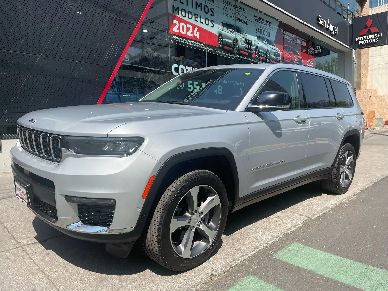 Jeep Grand Cherokee 2024