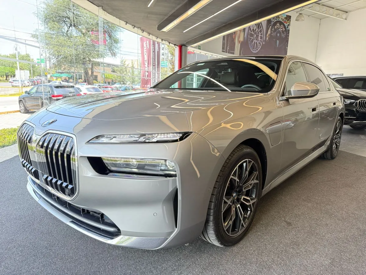 Bmw Serie 7 2025