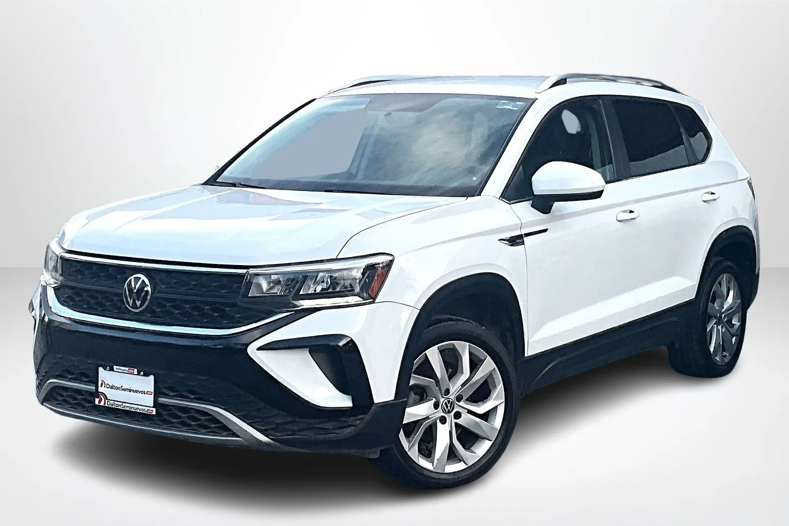 Volkswagen Taos 2021