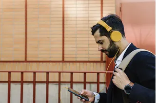¿Cuáles son los mejores auriculares JBL? Descúbrelo en esta mini guía