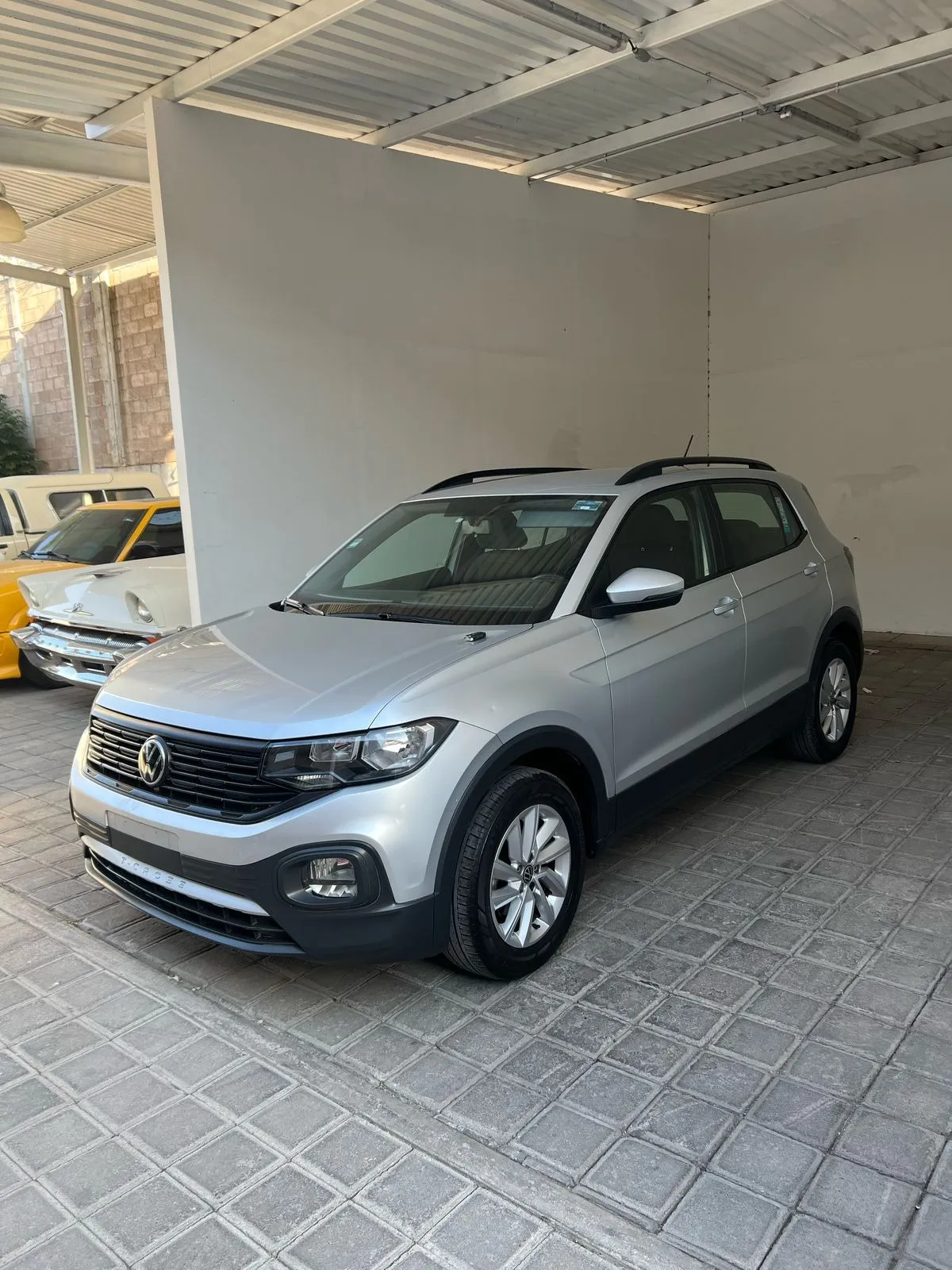 Volkswagen T-cross 1.6 Trendline Tiptronic