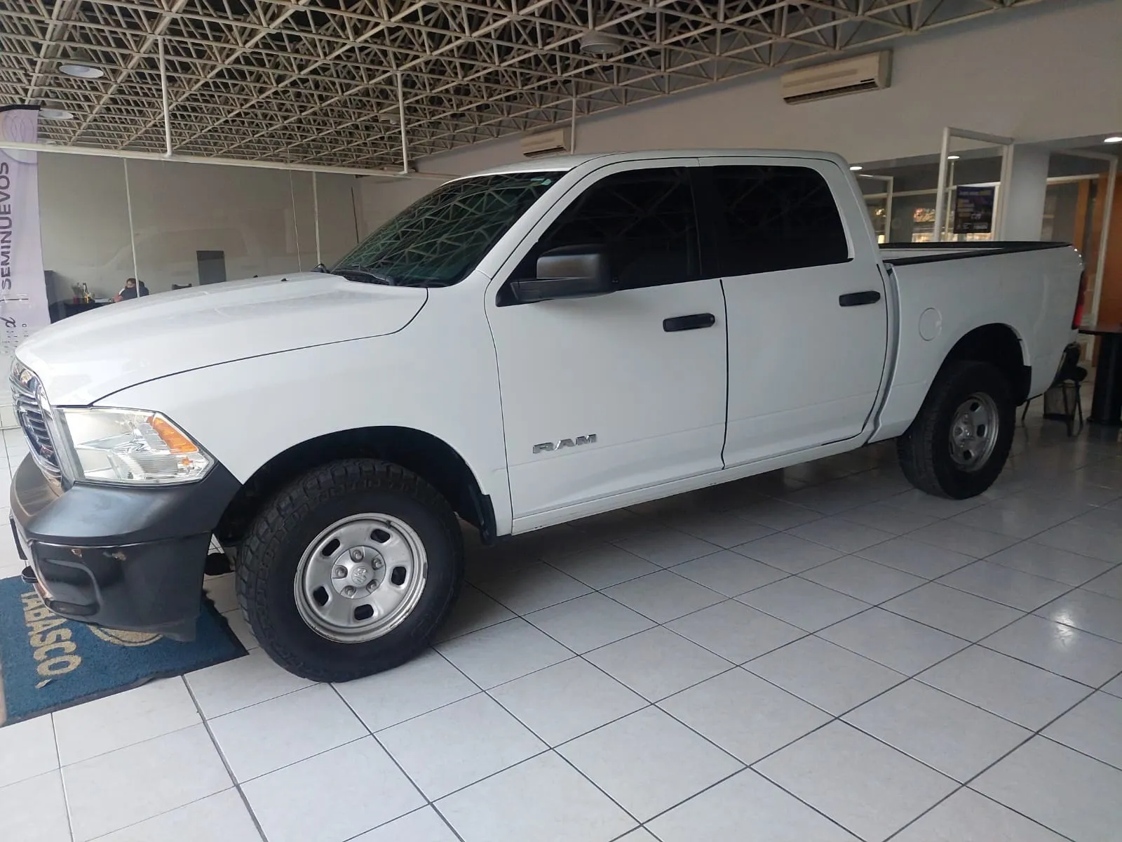 Ram 1500 Crew Cab Slt 2019 4x4, Motor 3.6 L V6 Automatica