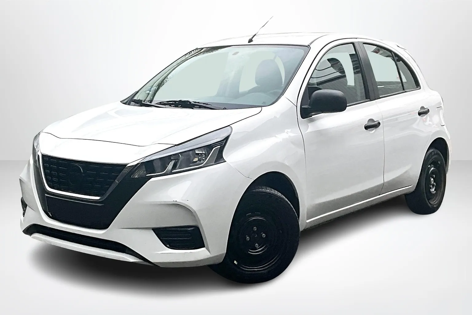 Nissan March 2023