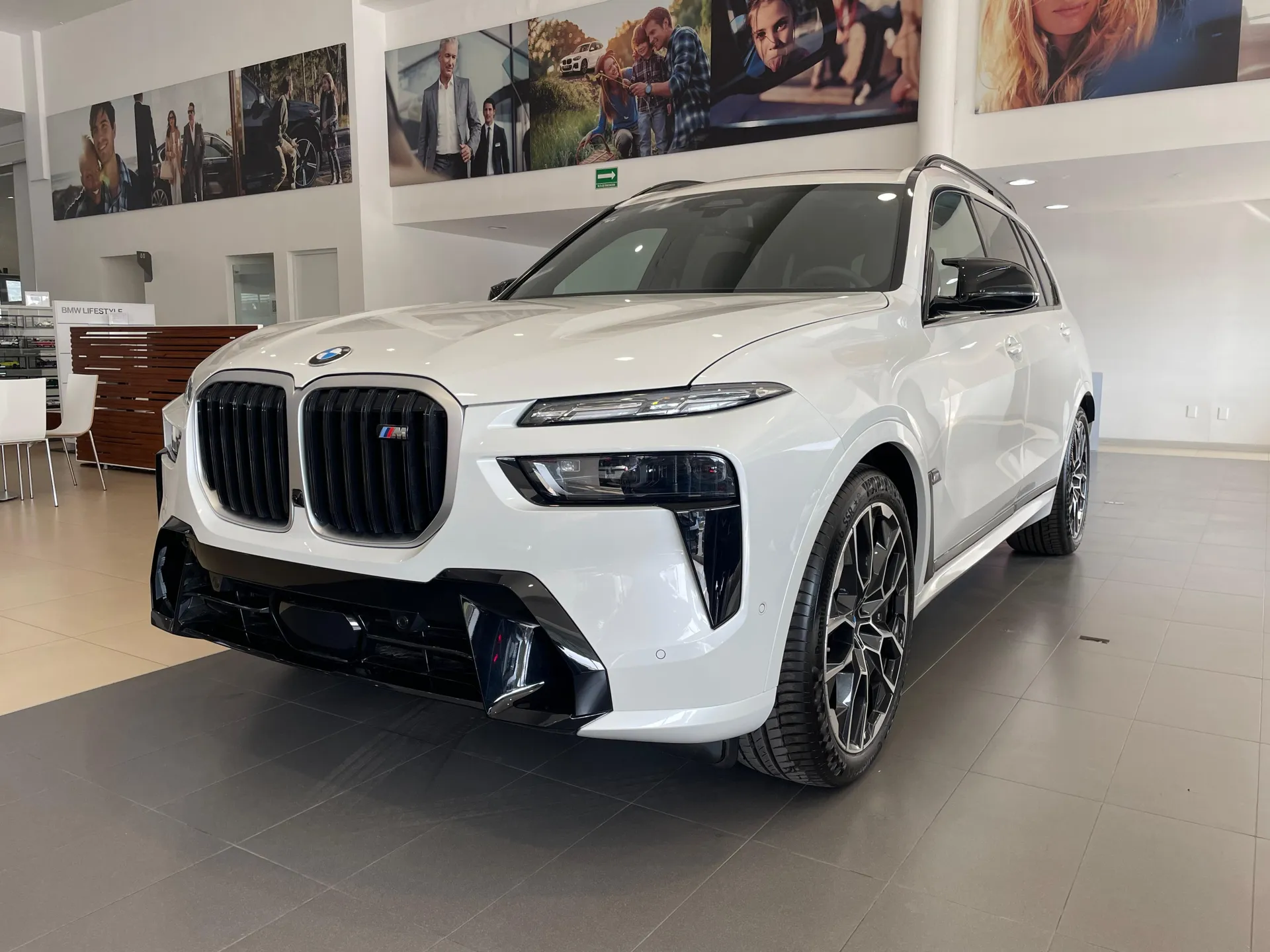 Bmw X7 4.4 V8 M60i