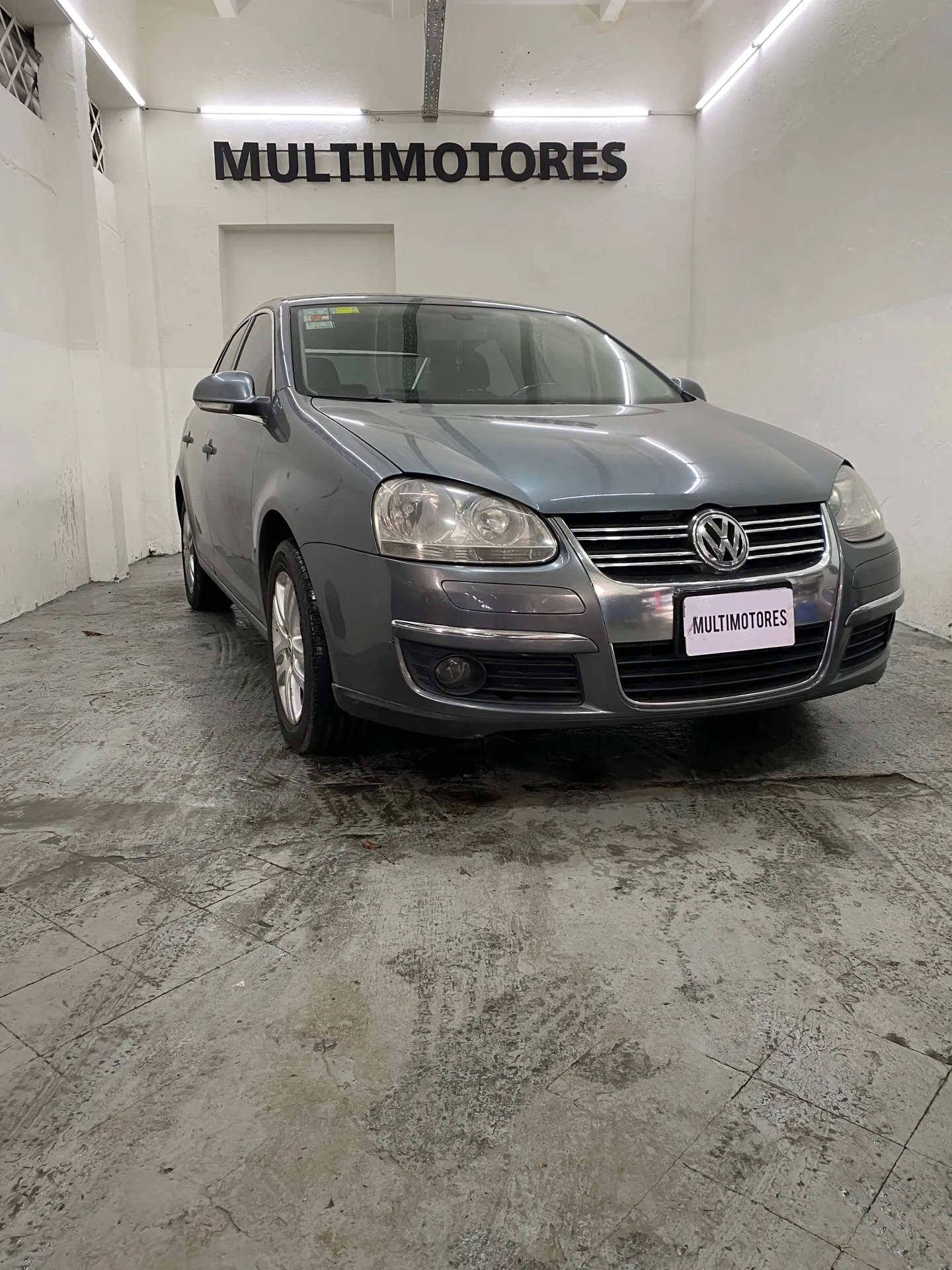 Volkswagen Vento 1.9 I Luxury Dsg