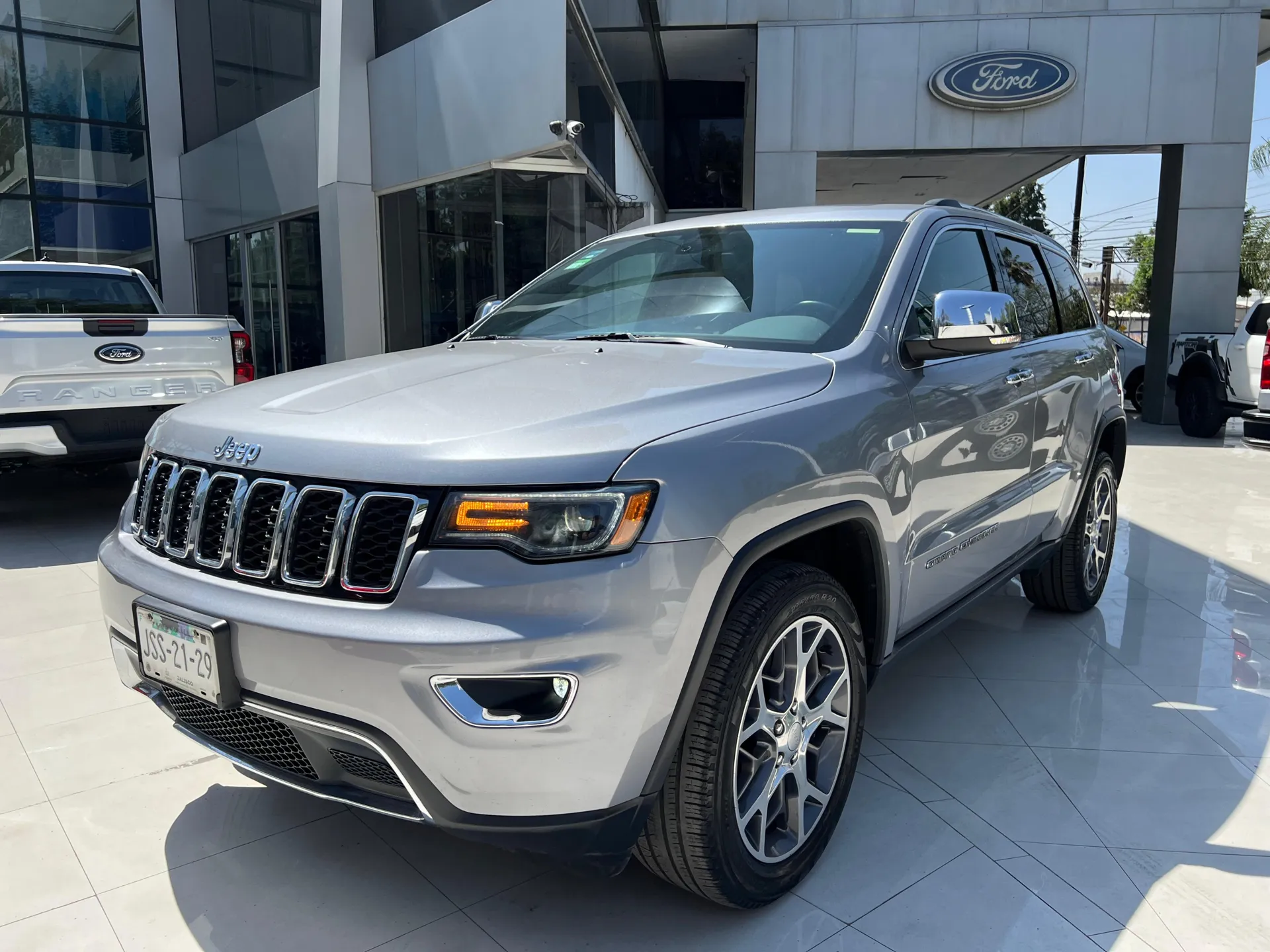 Jeep Grand Cherokee 2021