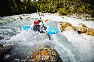 Todo sobre kayaks: tipos, marcas, tecnologÃas y más.