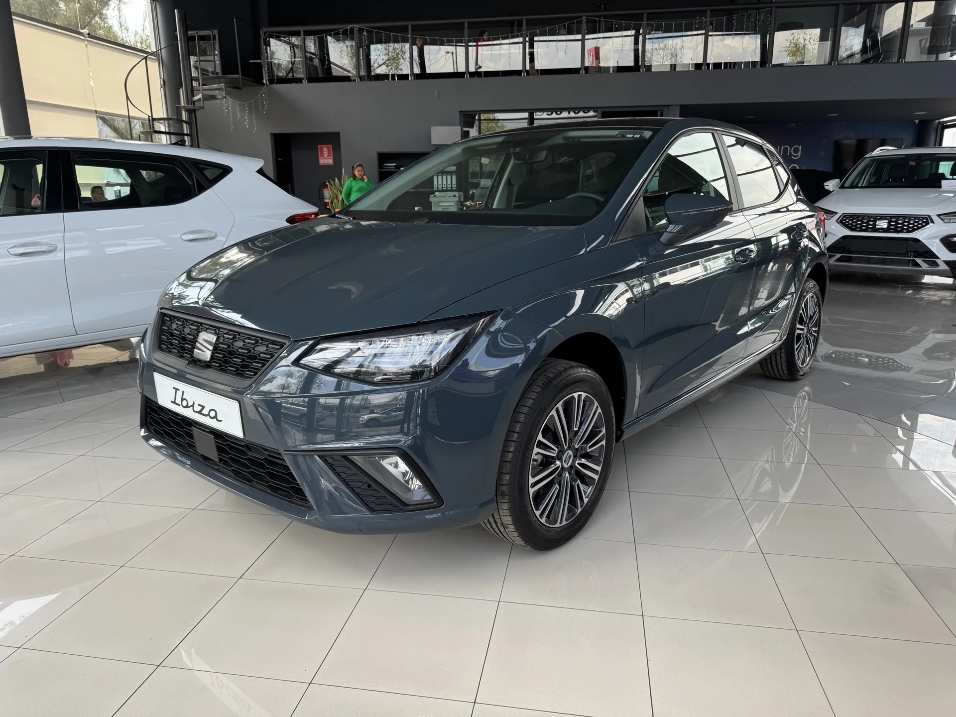 Seat Ibiza 1.6 Style 5p Mt