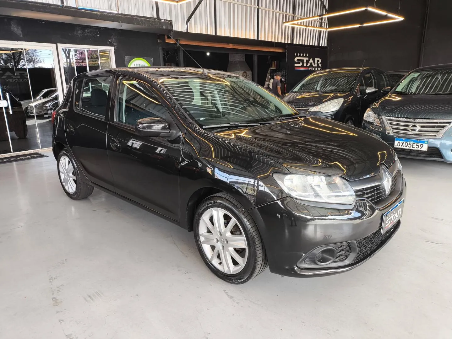 Renault Sandero Expr 16 2015