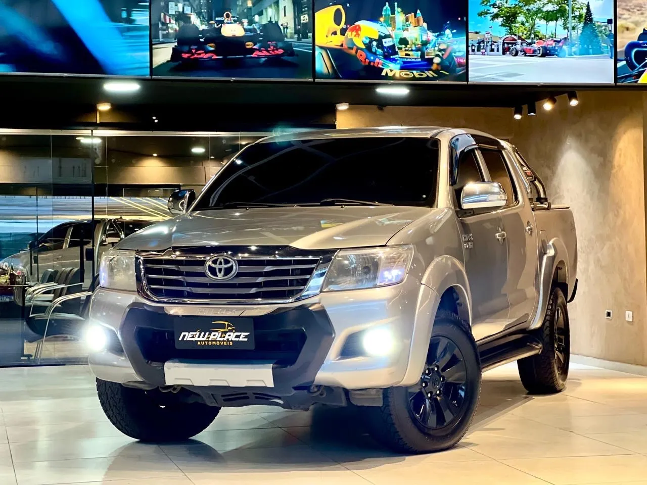 Toyota Hilux 2.7 Srv Cab. Dupla 4x4 Flex Aut. 4p