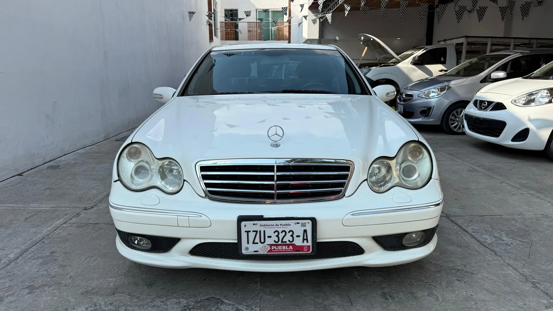 Mercedes Benz C350