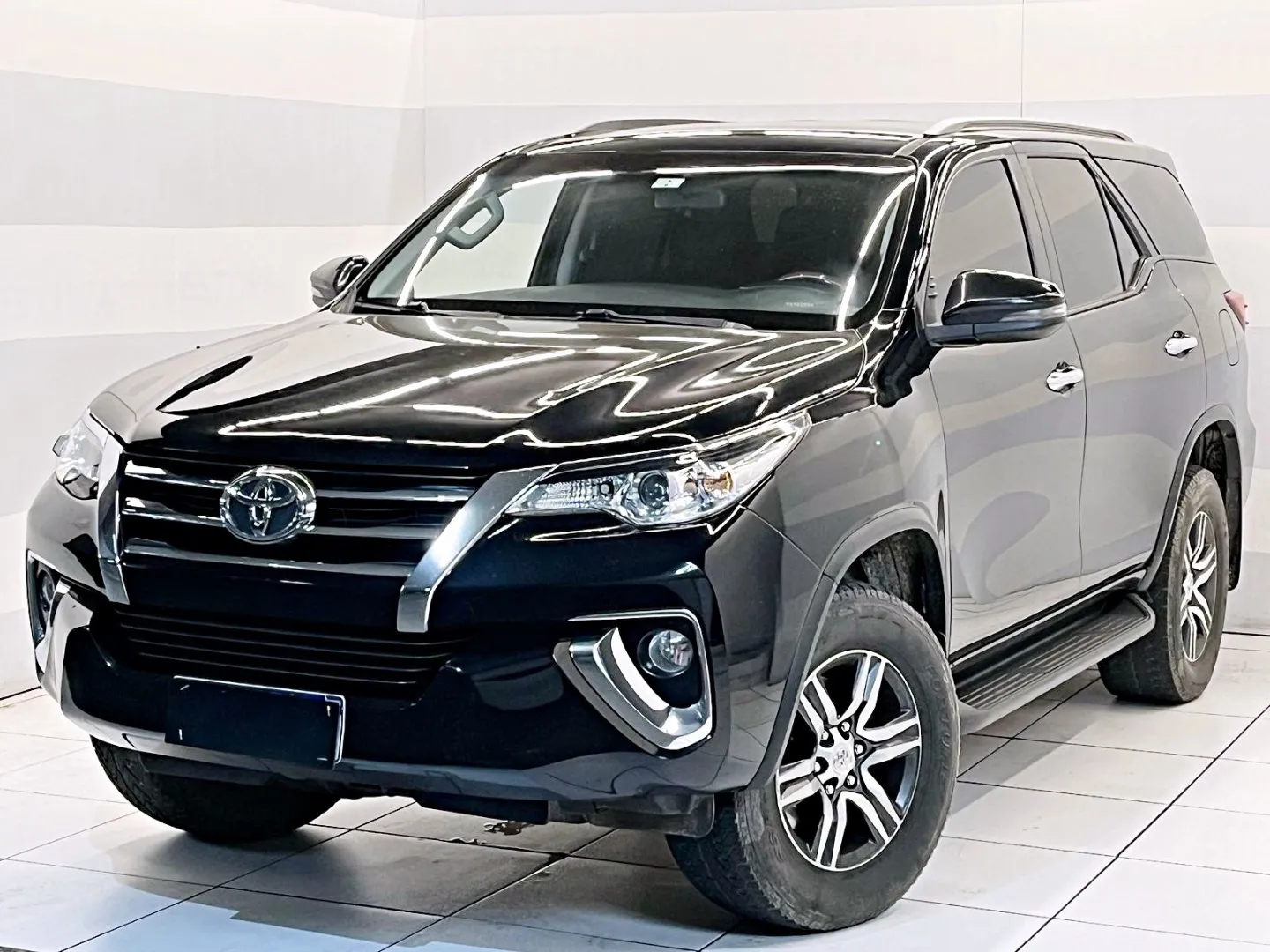 Toyota Hilux Sw4 2.7 Srv 7 Lugares 4x2 16v Flex 4p Automátic