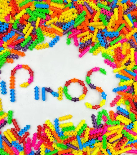 Pinos Coloridos Juguetes Educativos Y Pedagógicos Bloques De Armar Pinos Encantados Crea Y Juega