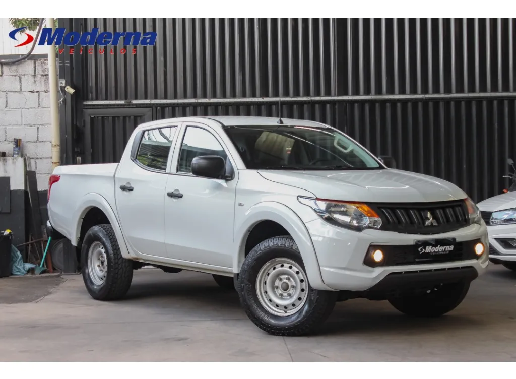 Mitsubishi L200 Triton 2.4 16v Turbo Diesel Outdoor Glx Cd 4