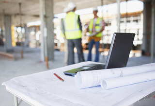 Laptop en construcción