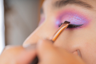 descubre todo acerca de
Las sombras para ojos MAC