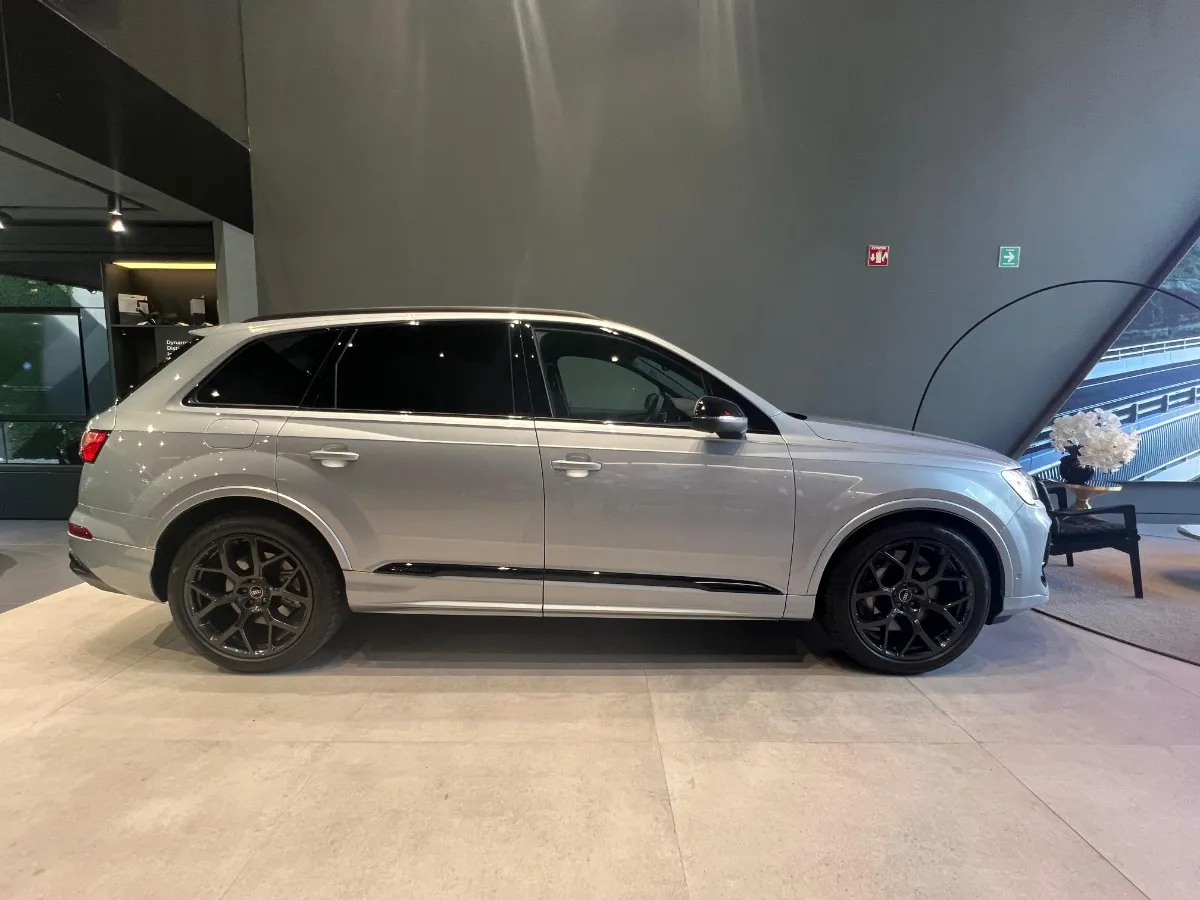 Audi Q7 2025 55 Tfsi E Phev