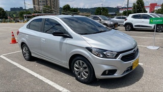 El Chevrolet Joy sigue siendo una de las opciones más buscadas en el mercado de carros usados en Colombia.