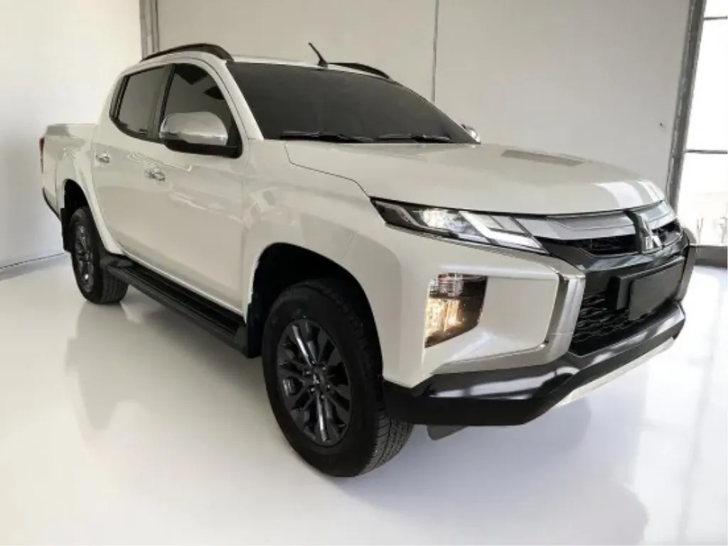 Mitsubishi L200 Triton 2.4 16v Turbo Diesel Sport Hpe Cd 4p