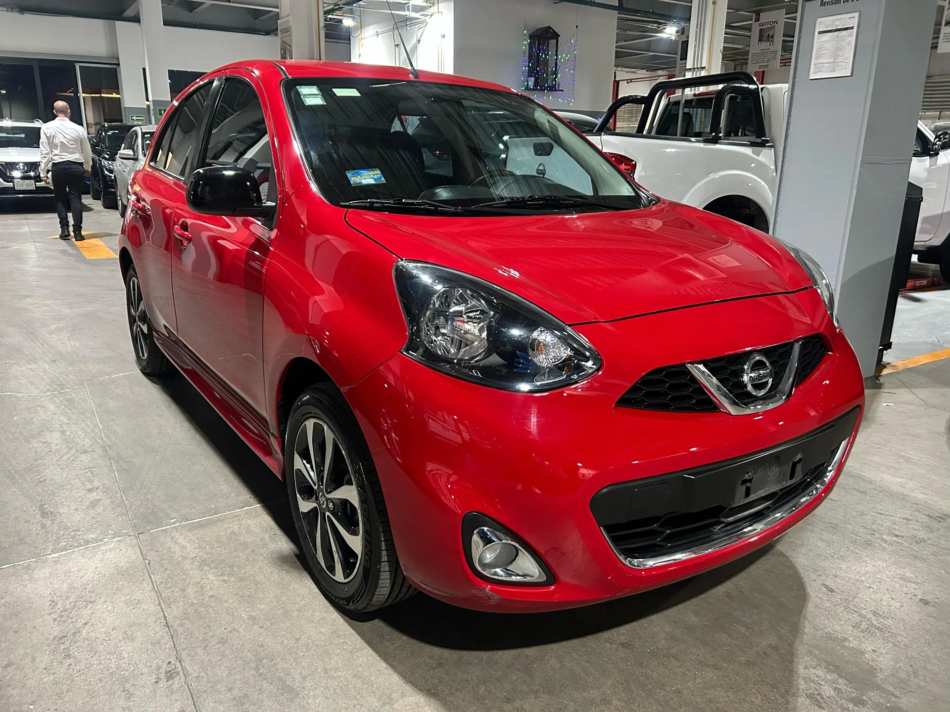 Nissan March 1.6 Sr Navi Mt