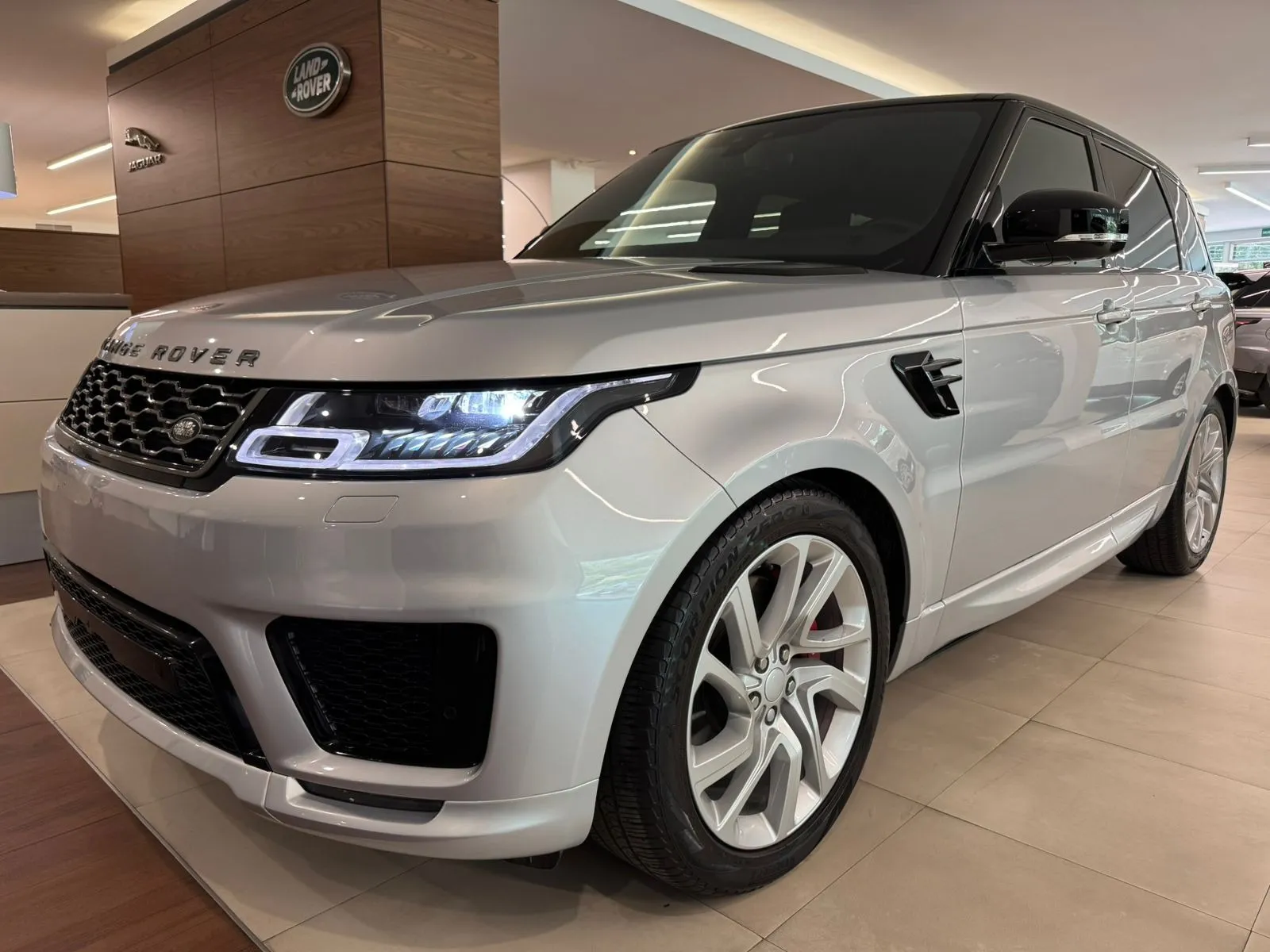 Land Rover Range Rover Sport 5.0 Sc V8 Supercharged Dynamic 