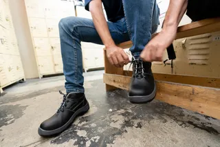 3 Formas de Usar Botas de Caña Corta con Pantalones Vaqueros | Looks Versátiles y estilosos