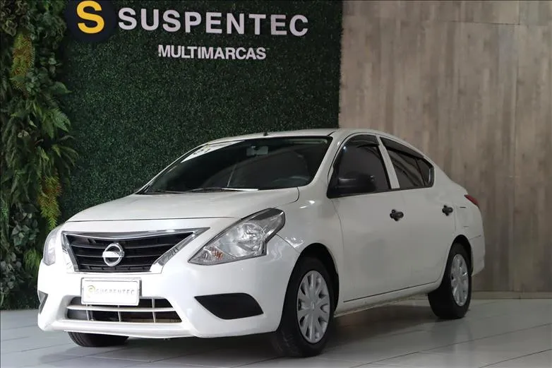 Nissan Versa 1.6 16v V-drive Plus