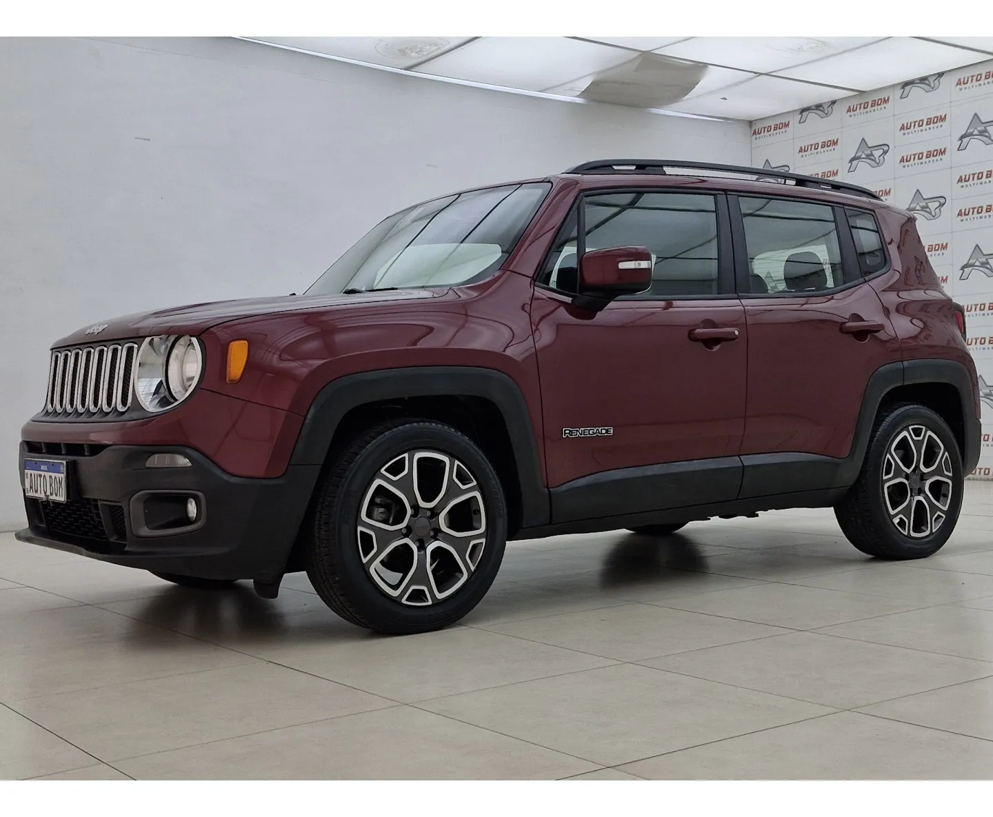 Renegade Longitude 1.8 2018, C/ Ar Condicionado Dual Zone E
