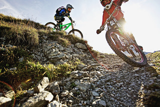 Ciclistas en la montaña