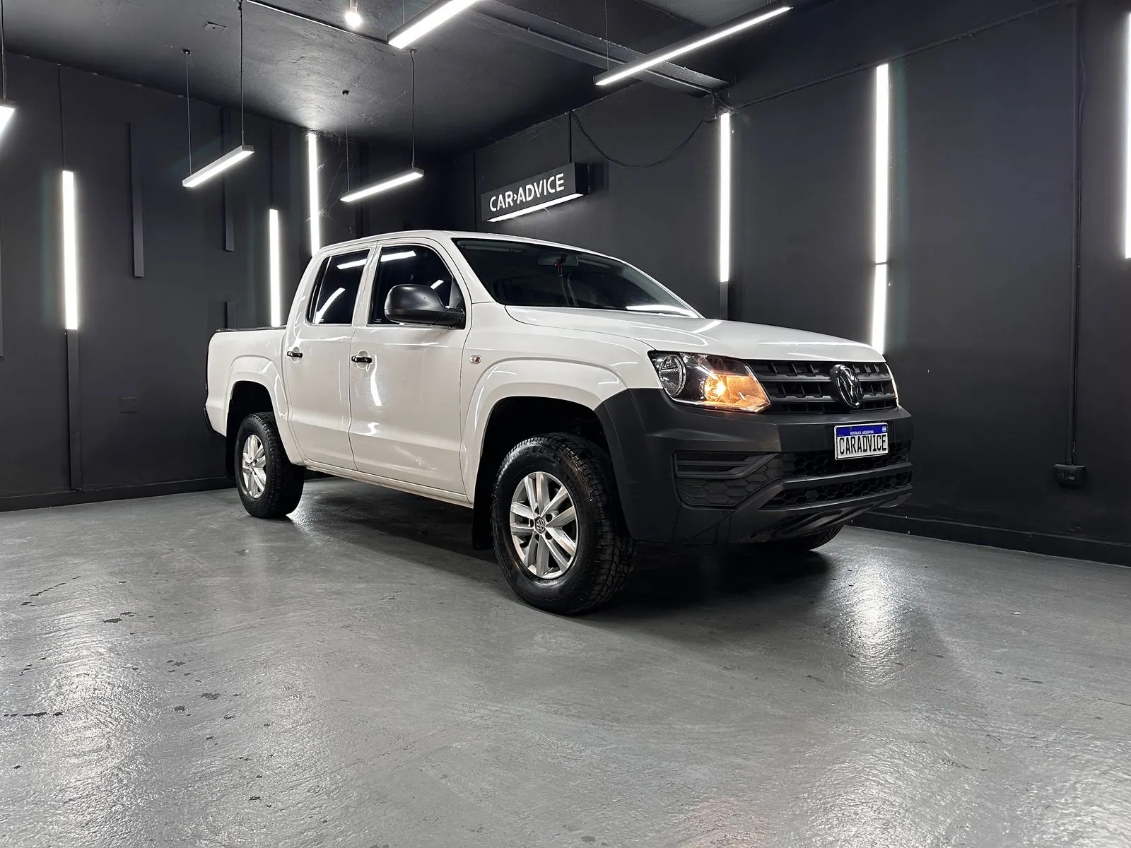 Volkswagen Amarok 2.0 Td 140hp 4x2 Cs Trendline L17