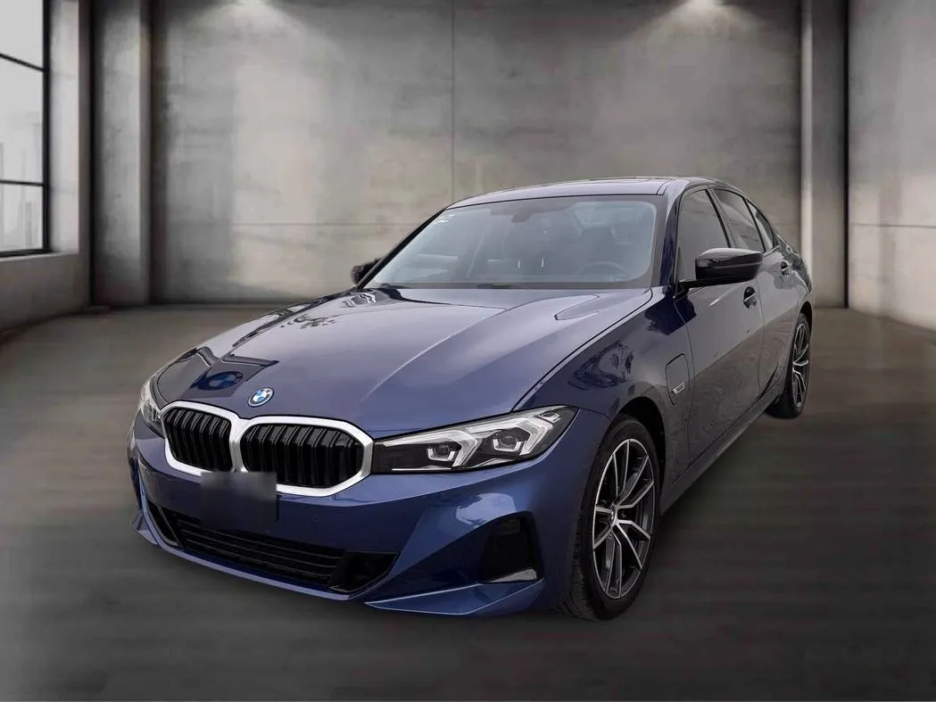 Bmw Serie 3 2023
