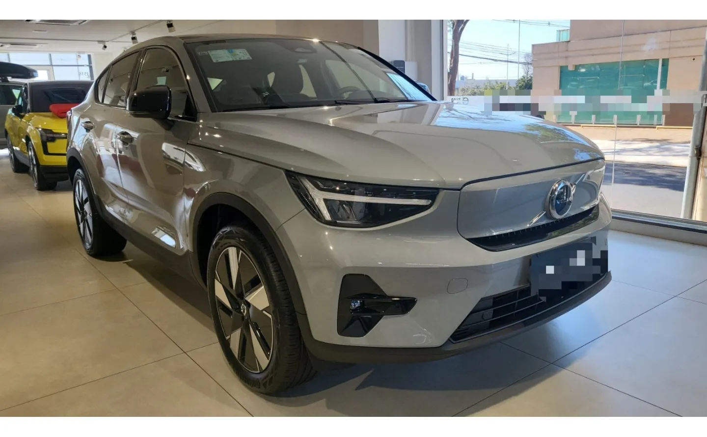 Volvo Xc40 P6 Recharge Electric Plus