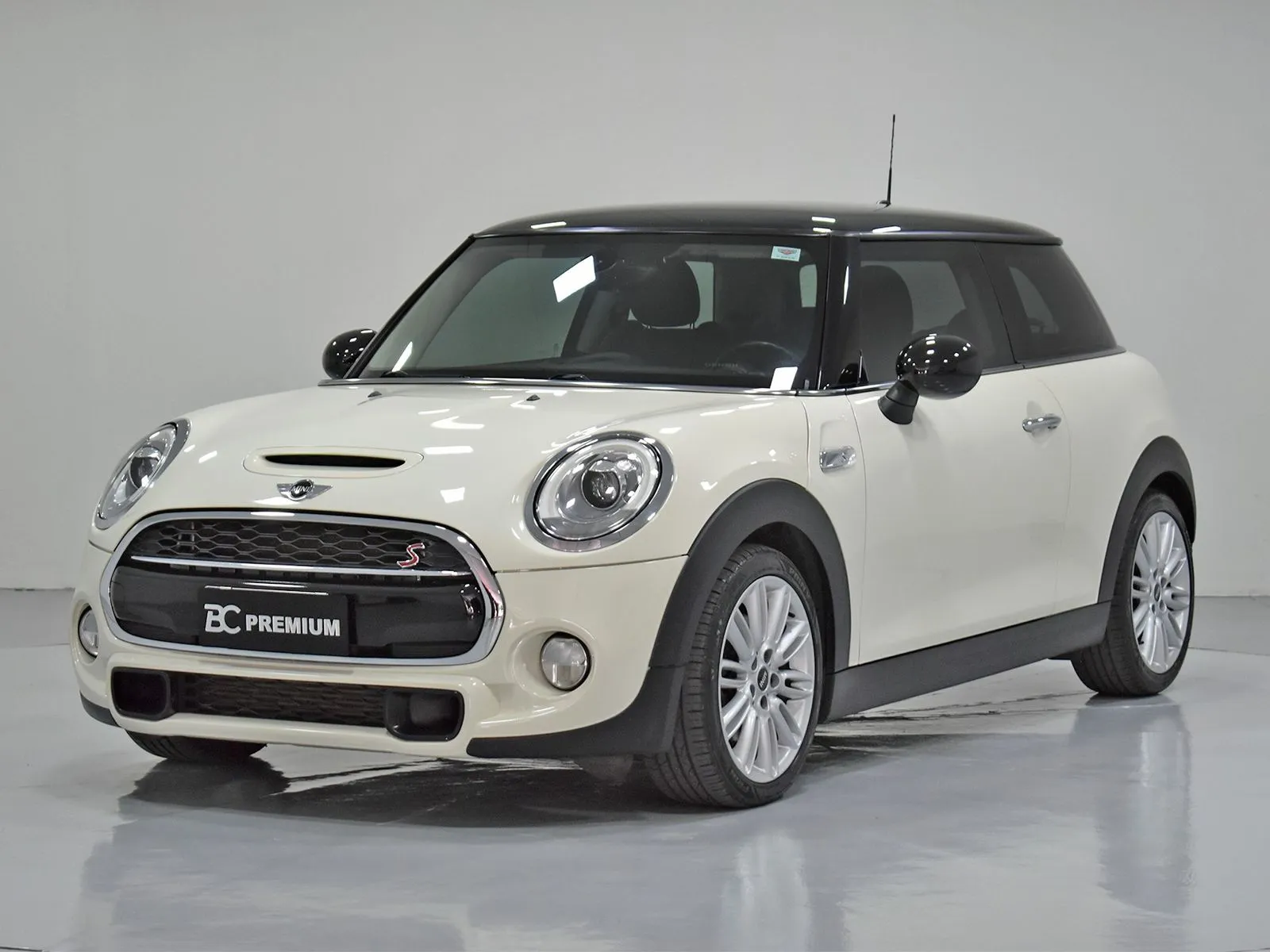 Mini Cooper S S 2.0 Turbo 16v 3p Aut. 2016/2016