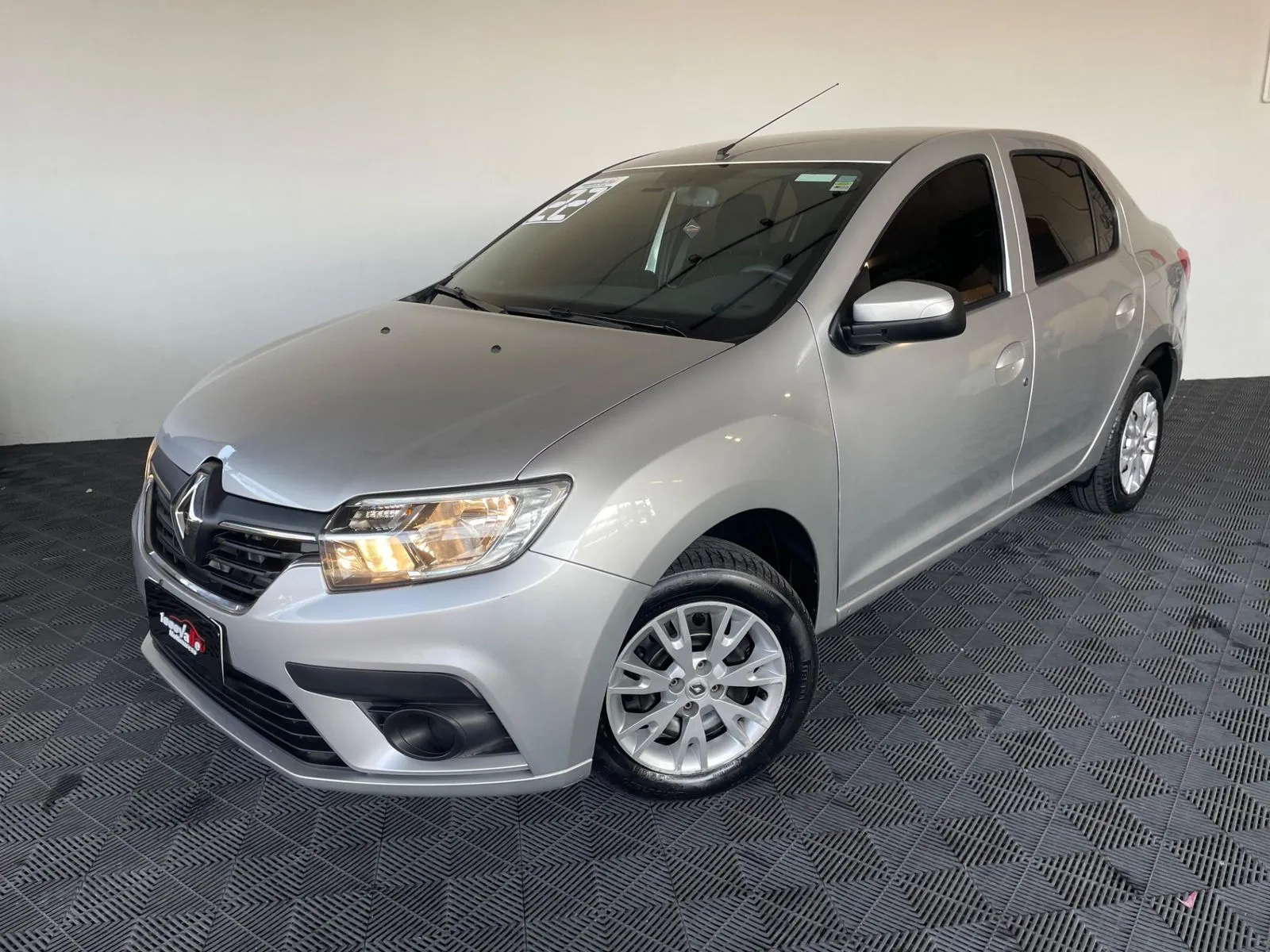 Renault Logan Zen Flex 1.0 12v 4p Mec. 2021/2022