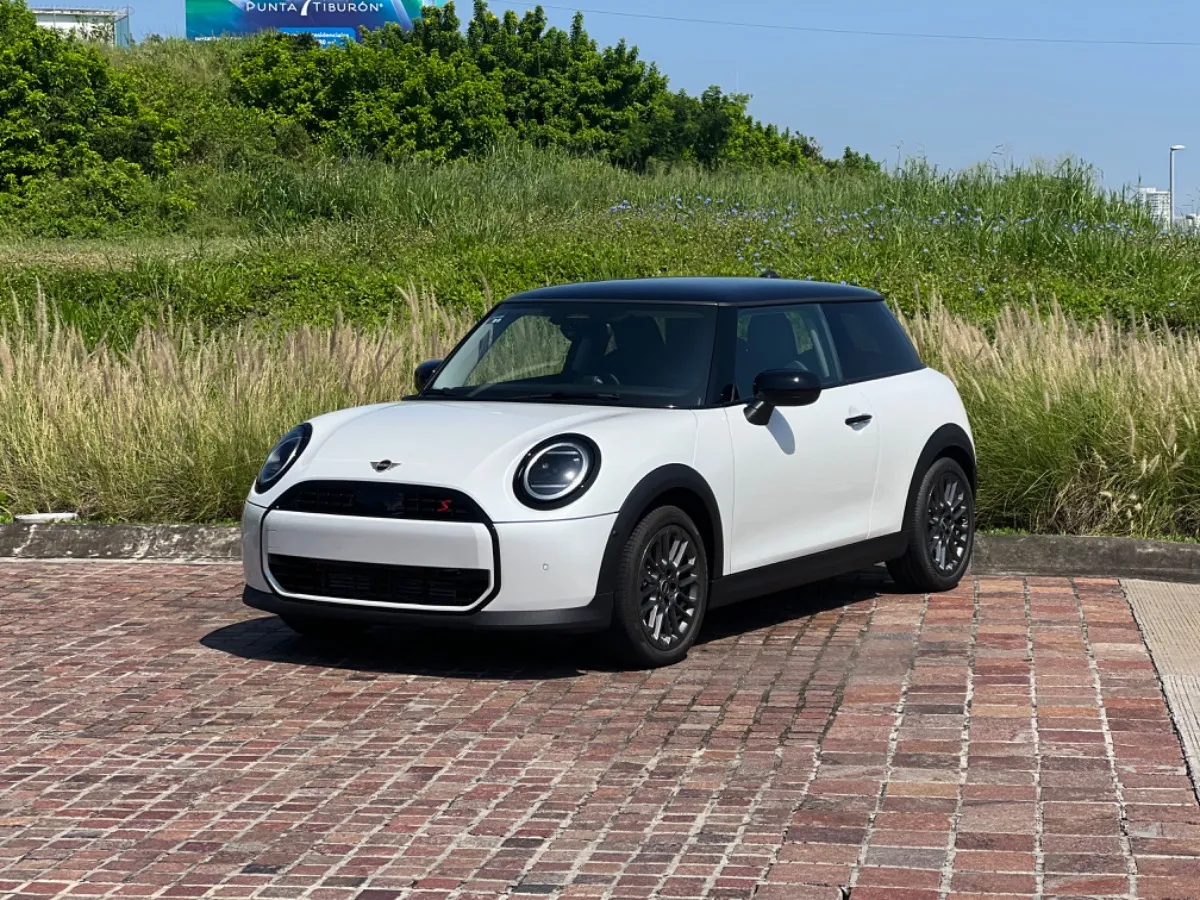 Mini Cooper S 2025