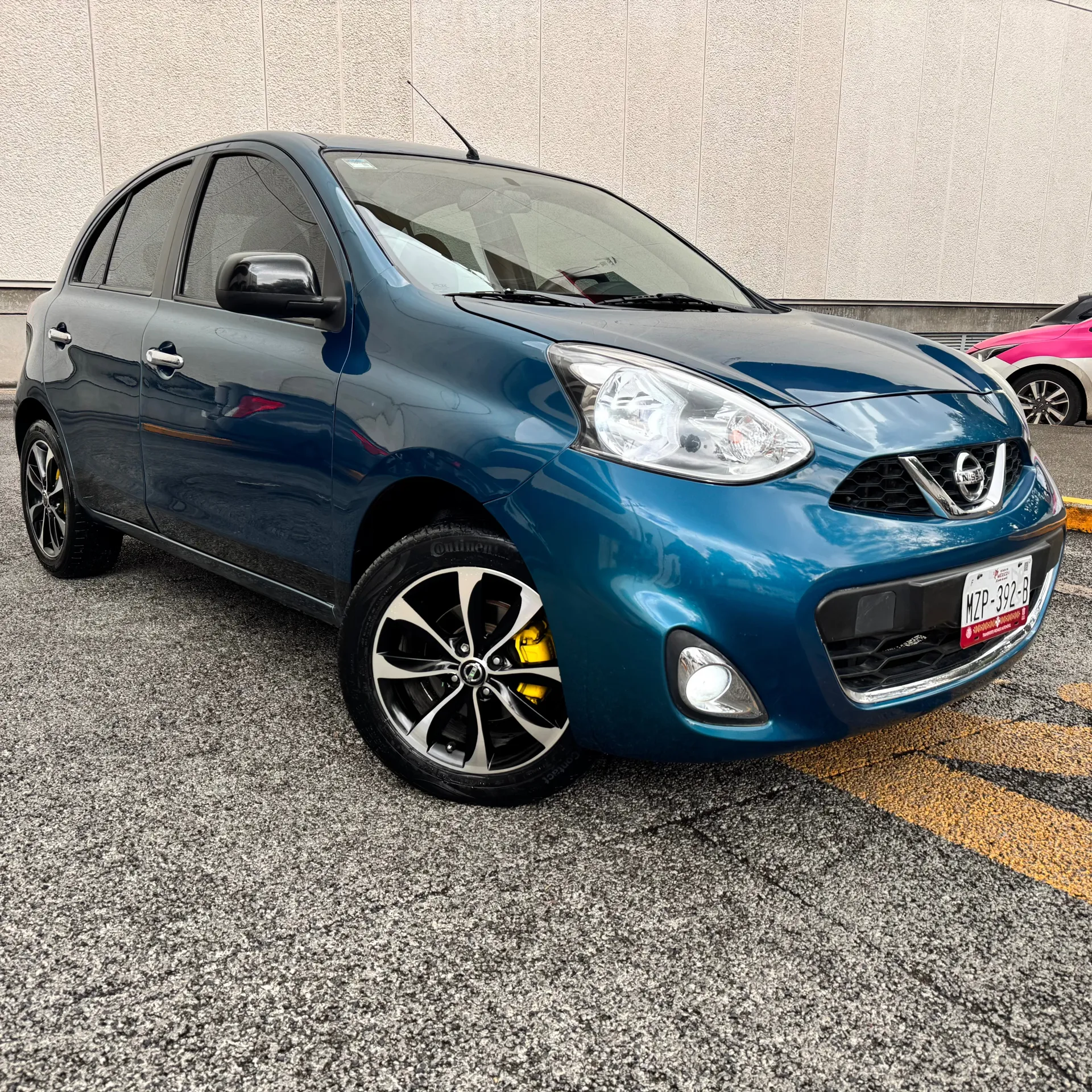 Nissan March 1.6 Sr Navi Mt