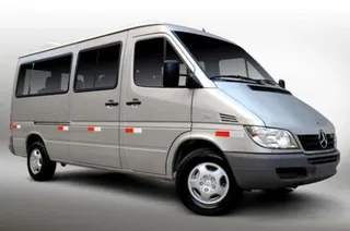 A Sprinter se consolidou como uma das vans mais versĂĄteis e utilizadas para transporte de cargas e passageiros no mundo.