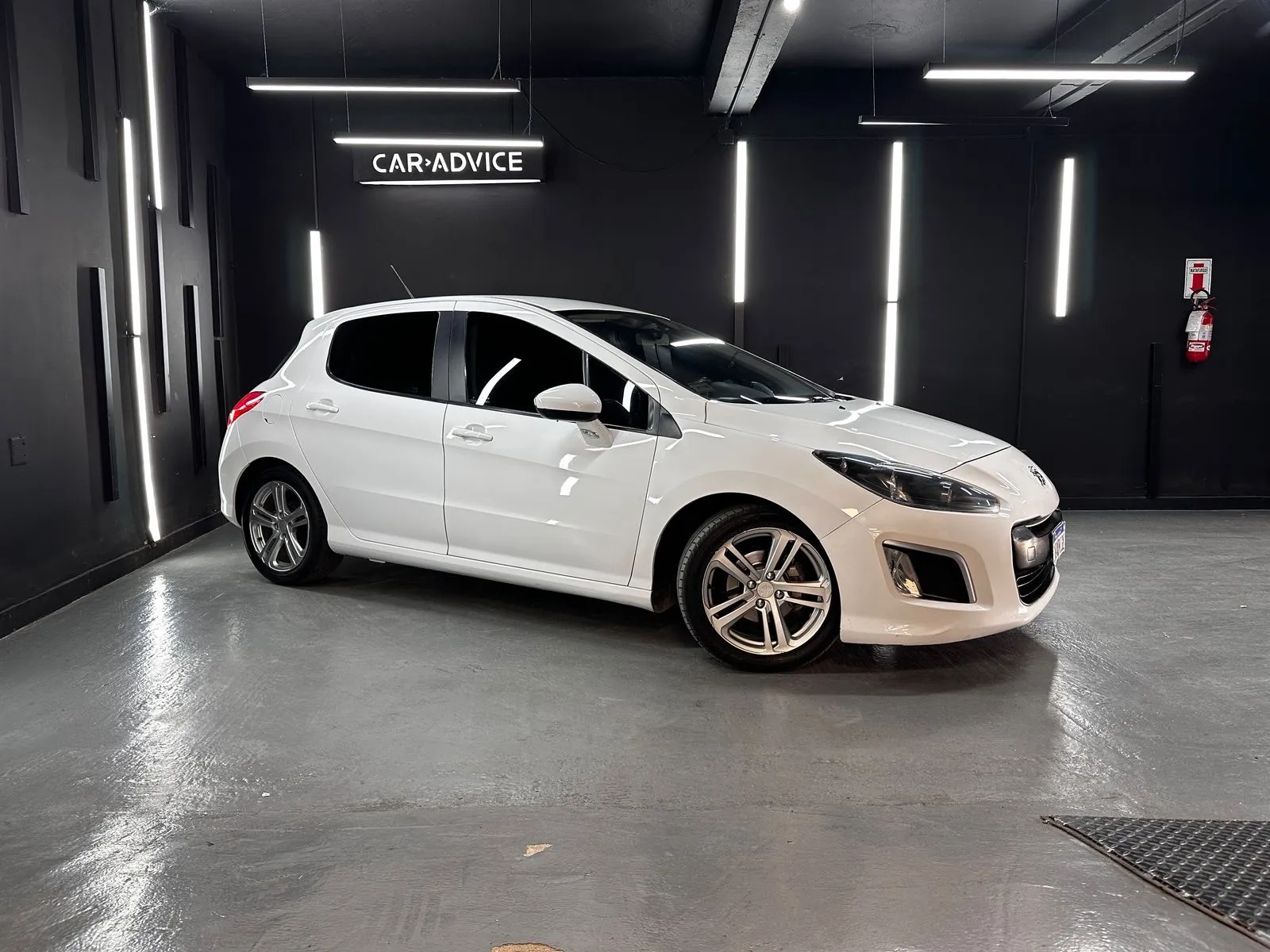 Peugeot 308 1.6 Active L12