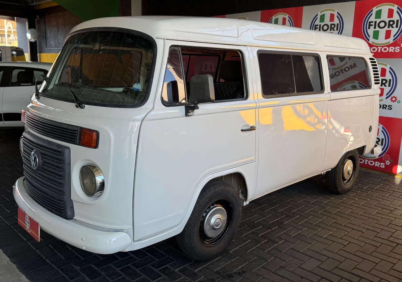 Volkswagen Kombi Lotação 1.4 Mi Total Flex 8v 2013/2014